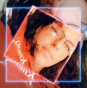 Meet your Posher, Angie